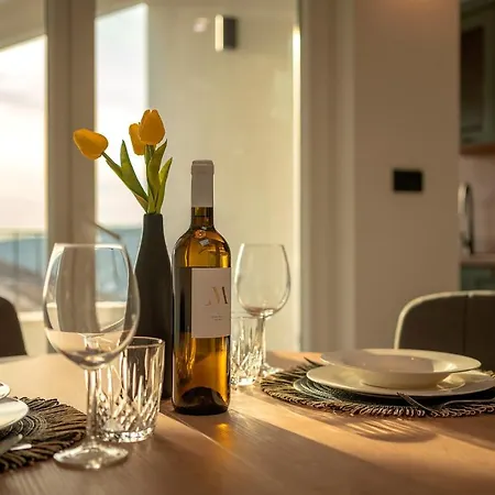 The Elegance Nest - Zf Hvar Apartman