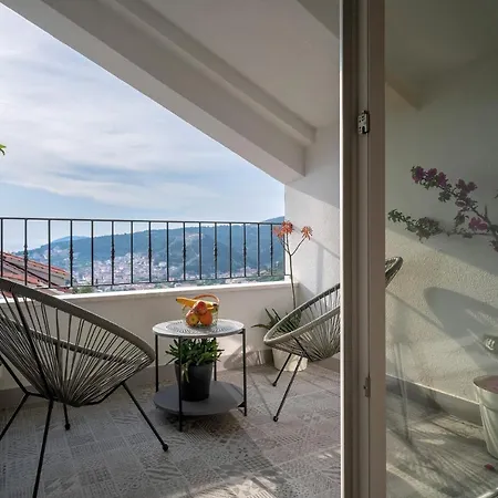 The Elegance Nest - Zf Hvar Apartment *