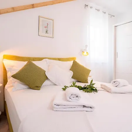 Apartmán The Elegance Nest - Zf Hvar