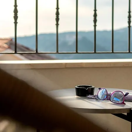 The Elegance Nest - Zf Hvar Appartamento *